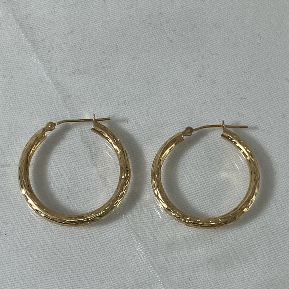 14K YELLOW GOLD diamond cut hoop earrings 1” REAL GOLD - Picture 8 of 11